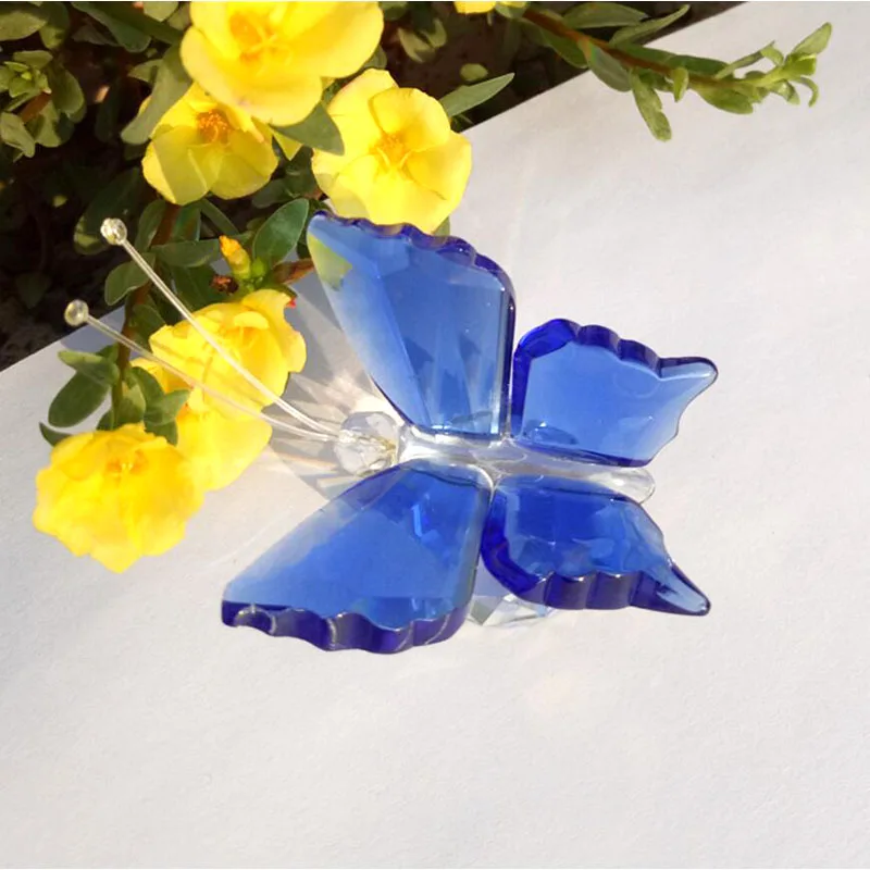 6 Colors Crystal Butterfly Fig - Paper Weight Crystal recension och pris